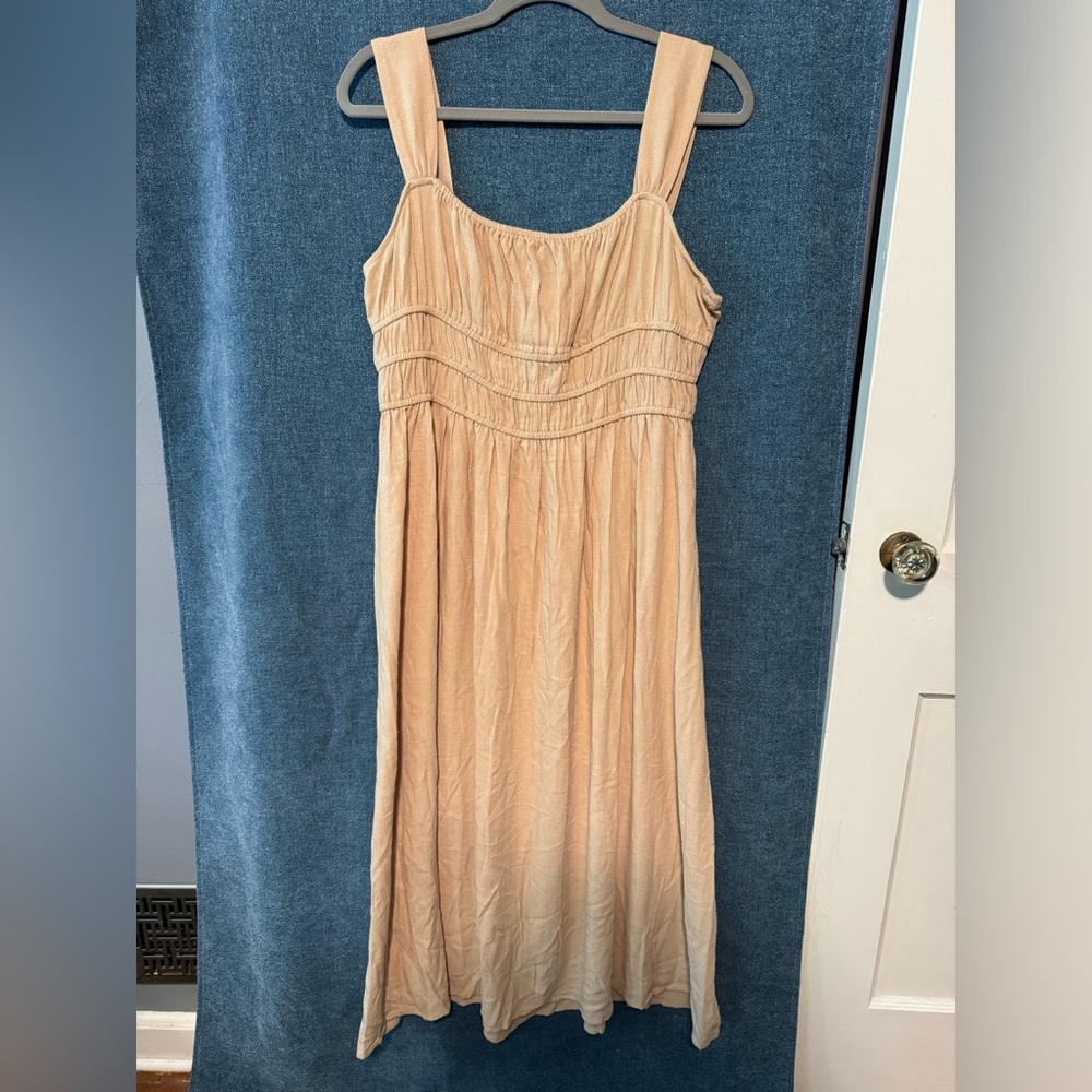 Forever 21 mid length dress